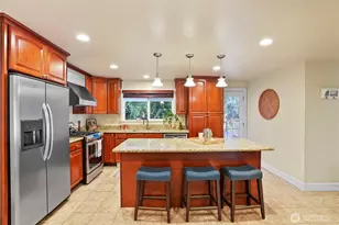 8003 NE 203rd St, Kenmore, WA 98028 - Photo 12