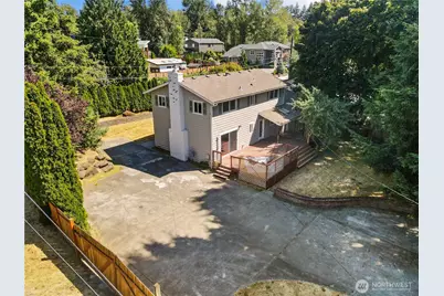 8003 NE 203rd St, Kenmore, WA 98028 - Photo 28