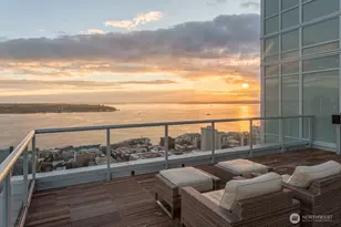 588 Bell St, Seattle, WA 98121 - Photo 34
