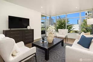 588 Bell St, Seattle, WA 98121 - Photo 8