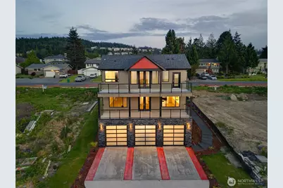 3706 W 3rd Street, Anacortes, WA 98221 - Photo 2
