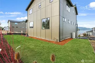 3706 W 3rd St, Anacortes, WA 98221 - Photo 40