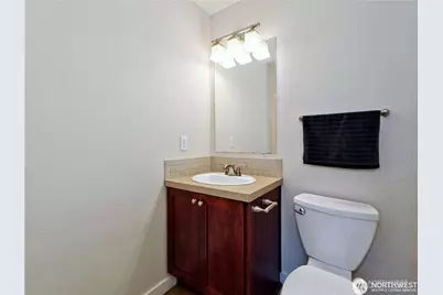 23421 16th Avenue S #D101, Des Moines, WA 98198 - Photo 6