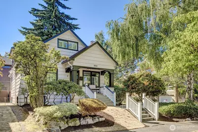 2541 10th Avenue W, Seattle, WA 98119 - Photo 1