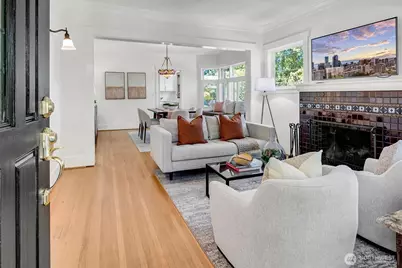 2541 10th Avenue W, Seattle, WA 98119 - Photo 6