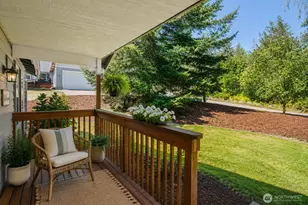 511 E Gills Cove Dr, Allyn, WA 98524 - Photo 26