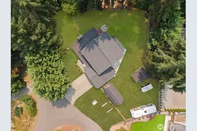 17827 Overlake Court SE, Yelm, WA 98597 - Photo 2