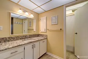 5565 E Evergreen Blvd, Vancouver, WA 98661 - Photo 14