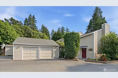 242 W Lake Sammamish Parkway SE, Bellevue, WA 98008 - Photo 1