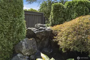 242 W Lake Sammamish Pkwy SE, Bellevue, WA 98008 - Photo 34