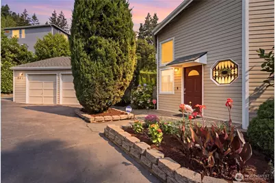 242 W Lake Sammamish Parkway SE, Bellevue, WA 98008 - Photo 2