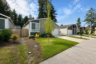 10420 SW 113th Street Ct, Lakewood, WA 98498 - Photo 2