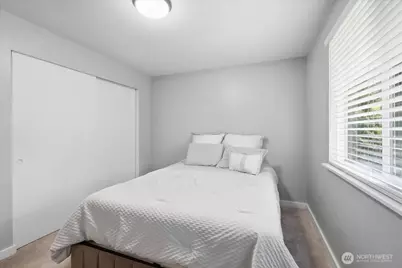 8604 W 45th, University Place, WA 98466 - Photo 8