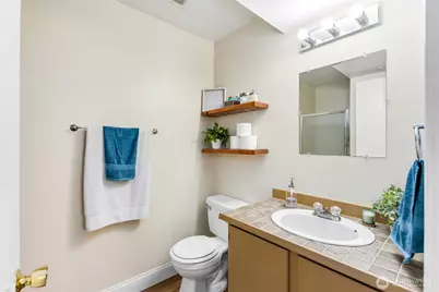 [Address not provided], Bremerton, WA 98310 - Photo 14