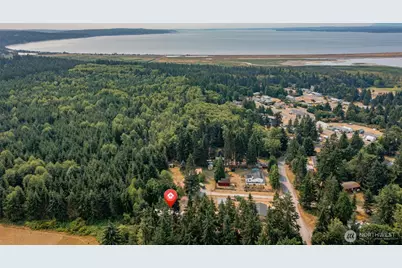 803 Hazzle Court, Coupeville, WA 98239 - Photo 36