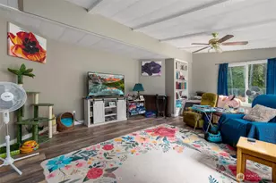 803 Hazzle Ct, Coupeville, WA 98239 - Photo 4