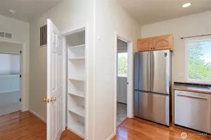 1031 W 14th St, Port Angeles, WA 98363 - Photo 14