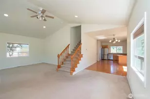 1031 W 14th St, Port Angeles, WA 98363 - Photo 8