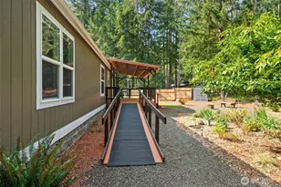 361 N Rainbow Way W, Hoodsport, WA 98548 - Photo 32