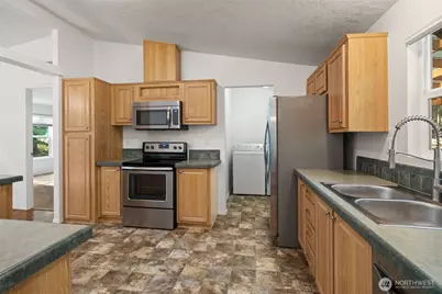 361 N Rainbow Way W, Hoodsport, WA 98548 - Photo 12