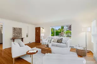 1717 N 82nd St, Seattle, WA 98103 - Photo 6