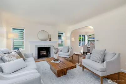 1717 N 82nd Street, Seattle, WA 98103 - Photo 4