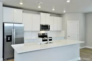 15136 87th Pl E, Puyallup, WA 98375 - Photo 4