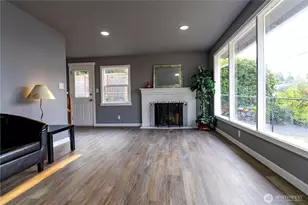 8553 S 123rd Pl, Seattle, WA 98178 - Photo 2