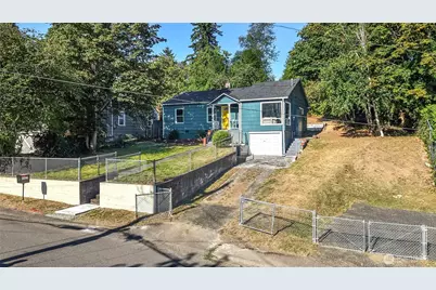 1527 Bloomington Avenue, Bremerton, WA 98312 - Photo 2
