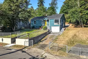 1527 Bloomington Ave, Bremerton, WA 98312 - Photo 2