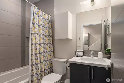 1754 Valentine Place S, Seattle, WA 98144 - Photo 18
