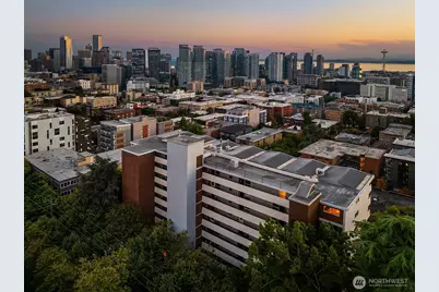 505 Belmont Avenue E #1101, Seattle, WA 98102 - Photo 34