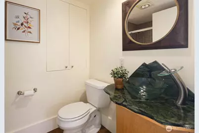 505 Belmont Avenue E #1101, Seattle, WA 98102 - Photo 6