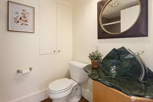 505 Belmont Ave E, Seattle, WA 98102 - Photo 6