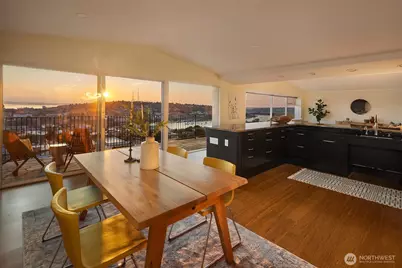 505 Belmont Avenue E #1101, Seattle, WA 98102 - Photo 12