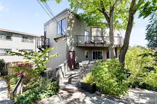 3835 Fremont Ave N, Seattle, WA 98103 - Photo 2