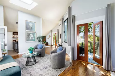 3835 Fremont Avenue N #3, Seattle, WA 98103 - Photo 1