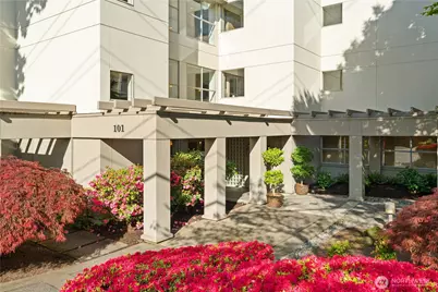 101 99th Avenue NE #101, Bellevue, WA 98004 - Photo 30