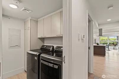 101 99th Avenue NE #101, Bellevue, WA 98004 - Photo 28
