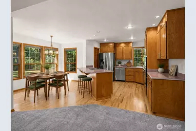 25315 240th Court SE, Maple Valley, WA 98038 - Photo 10