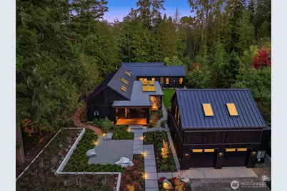 10147 NE Roberts Road, Bainbridge Island, WA 98110 - Photo 2