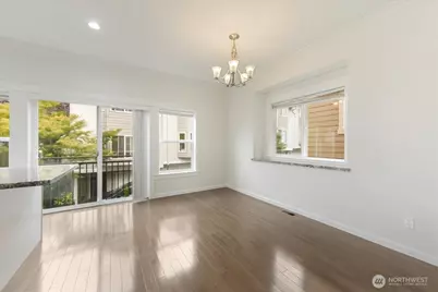 12722 35th Ave House D NE, Seattle, WA 98125 - Photo 8
