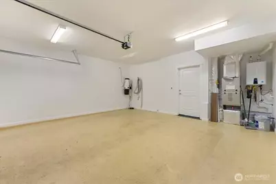 12722 35th Ave House D NE, Seattle, WA 98125 - Photo 36