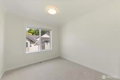 12722 35th Ave House D NE, Seattle, WA 98125 - Photo 26