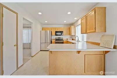 9805 109th Street Ct SW, Lakewood, WA 98498 - Photo 10