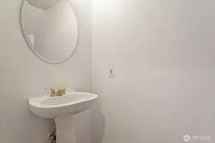 9805 109th St Ct SW, Lakewood, WA 98498 - Photo 12