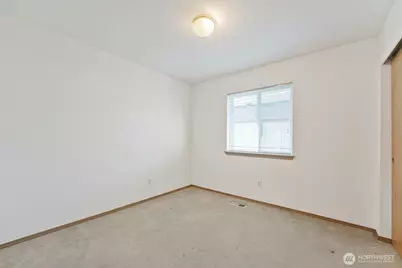 9805 109th Street Ct SW, Lakewood, WA 98498 - Photo 18