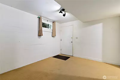 4215 51st Avenue S, Seattle, WA 98118 - Photo 16