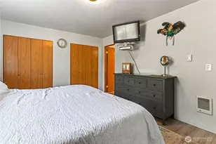 251 E Nikki Ln, Belfair, WA 98528 - Photo 10