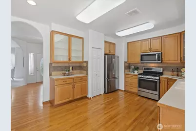 6710 45th Place NE, Marysville, WA 98270 - Photo 10